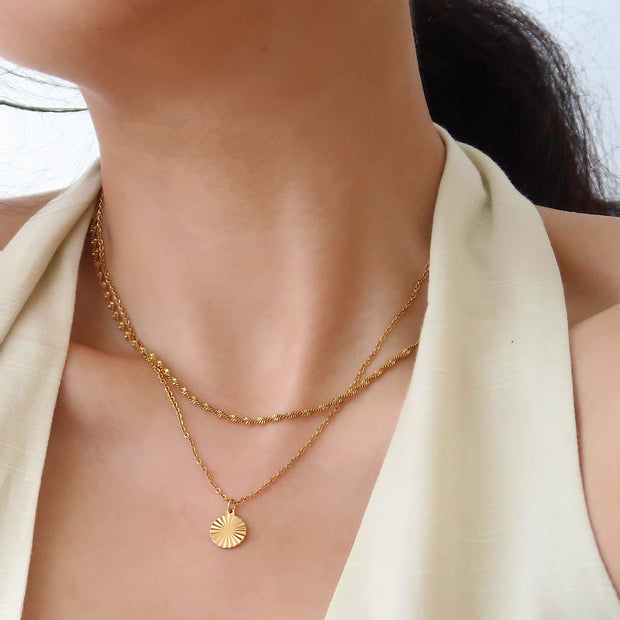 18K Gold Sunbeam necklace