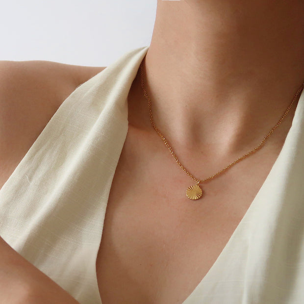 18K Gold Sunbeam necklace