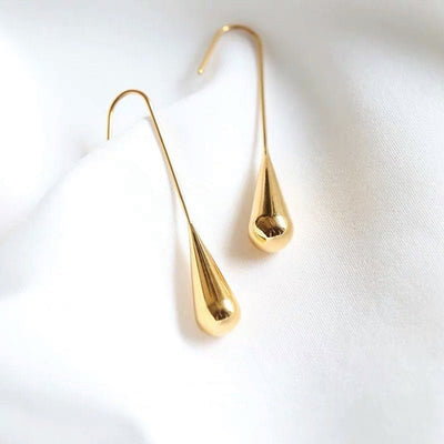14K Gold Dainty Water drop earrings
