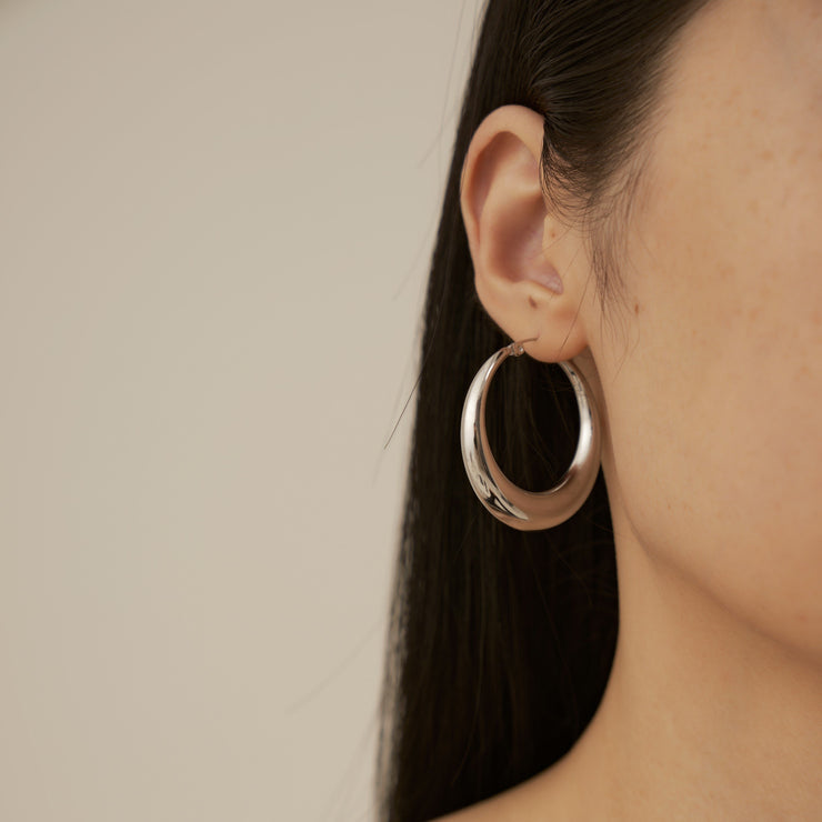 14K Gold Lightweight Hoops