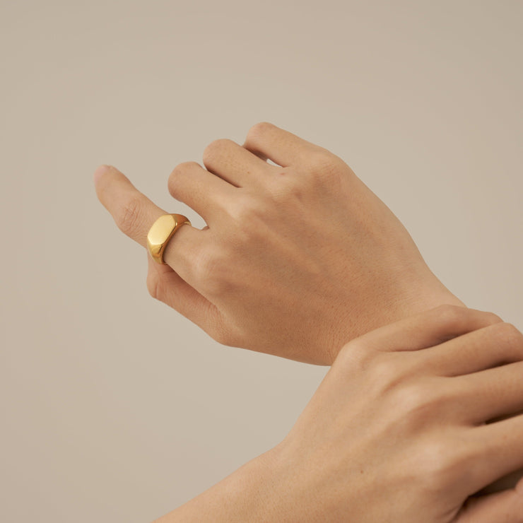 18K Gold Hexagon Ring