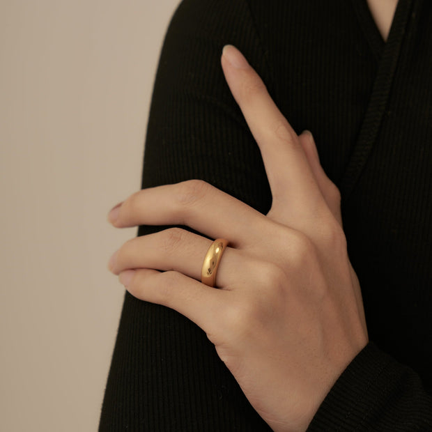 18K Gold Bubble Circle Ring