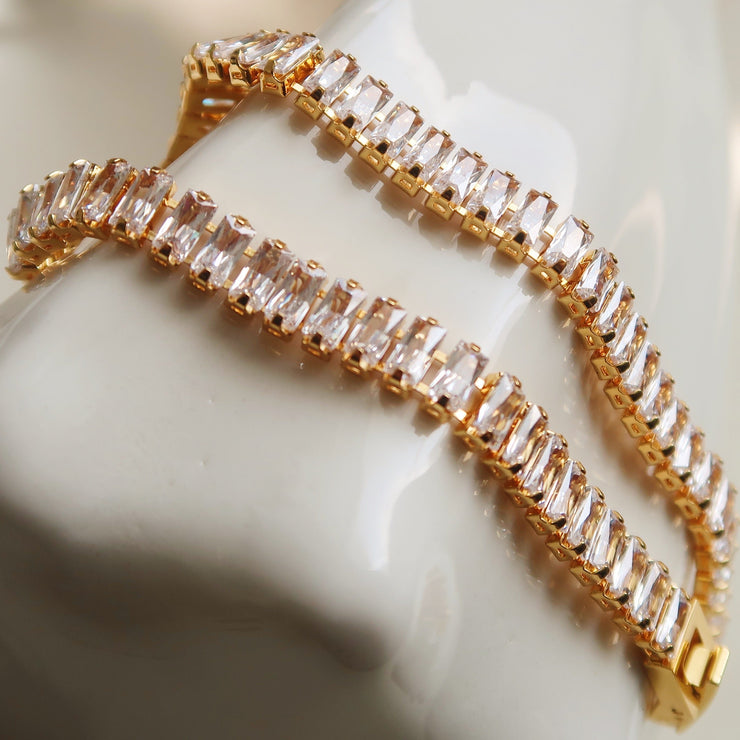 18K Gold Crystal Tennis Bracelet