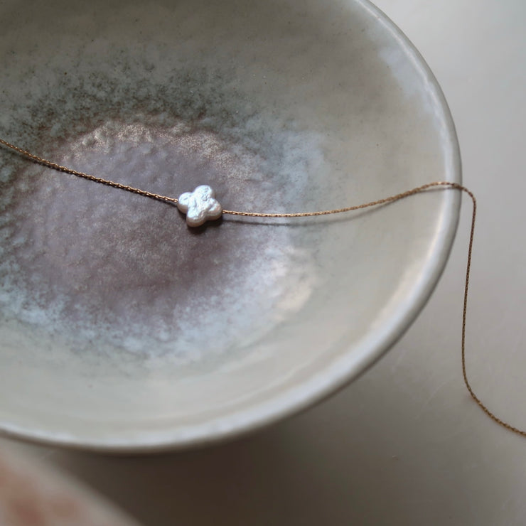 18K Gold Pearl Pendant Necklace