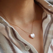 18K Gold Pearl Pendant Necklace