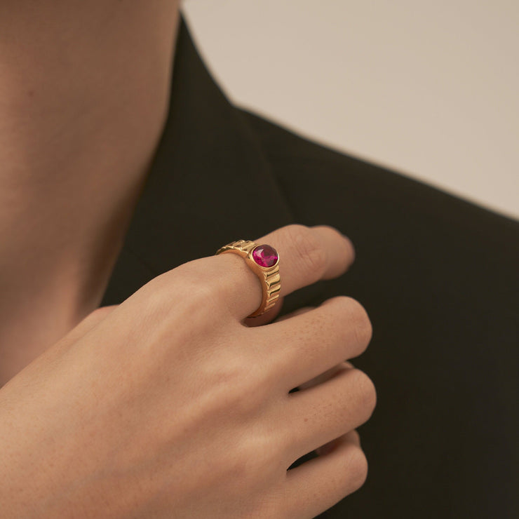 18K Gold Red Ruby Ring