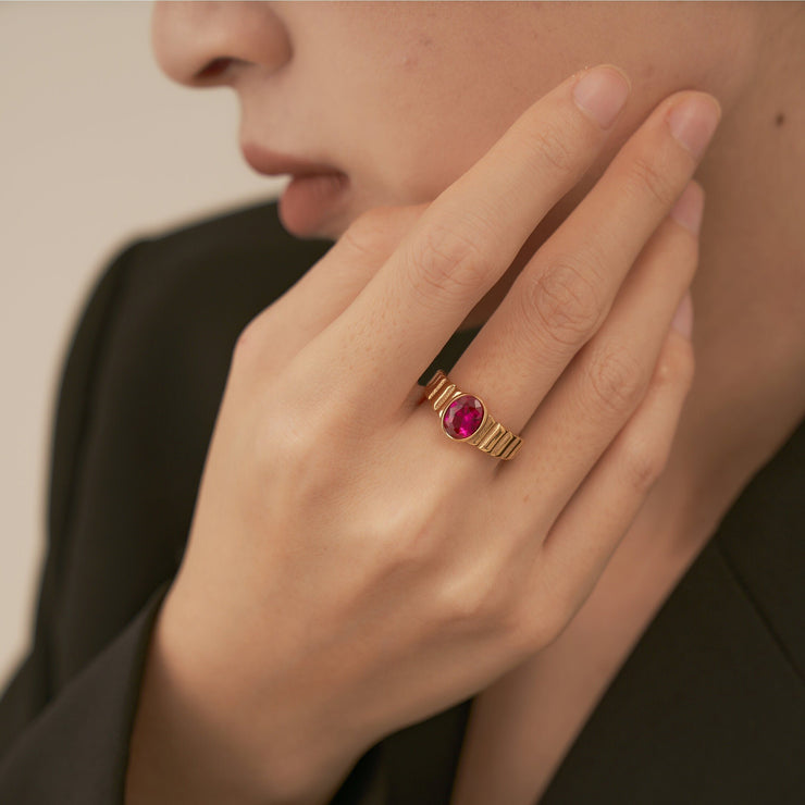 18K Gold Red Ruby Ring