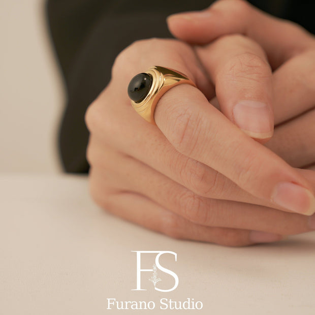 18K Gold Black Onyx Signet Ring