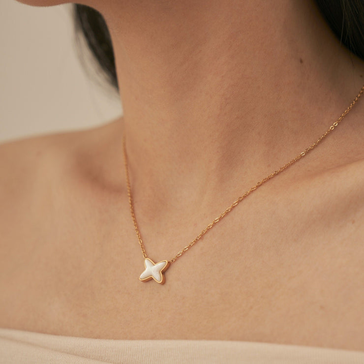 18K Gold Pearl Bow Necklace