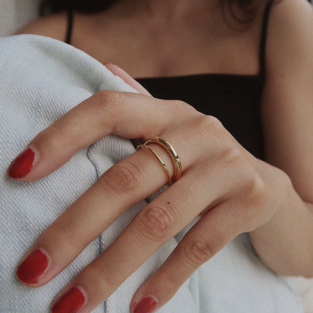 18K Gold Thin Double Band Ring