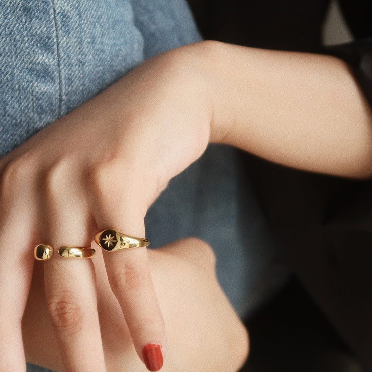 18K Gold Daisy Flower Ring