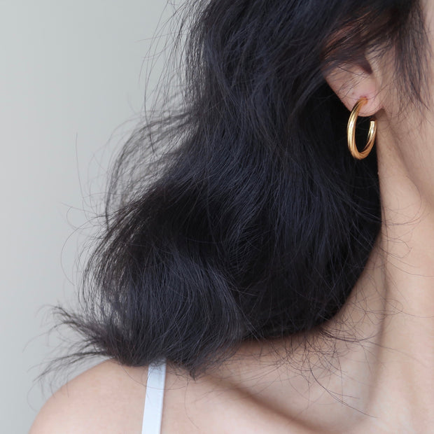 18K Gold Twisted Open Hoops