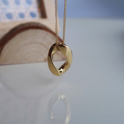 18K Gold Infinity Loop Necklace