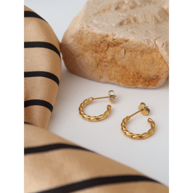 18K Gold Twisted Hoop Earrings