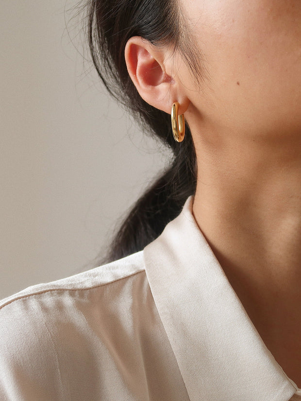 18K Gold U-shaped Earrings