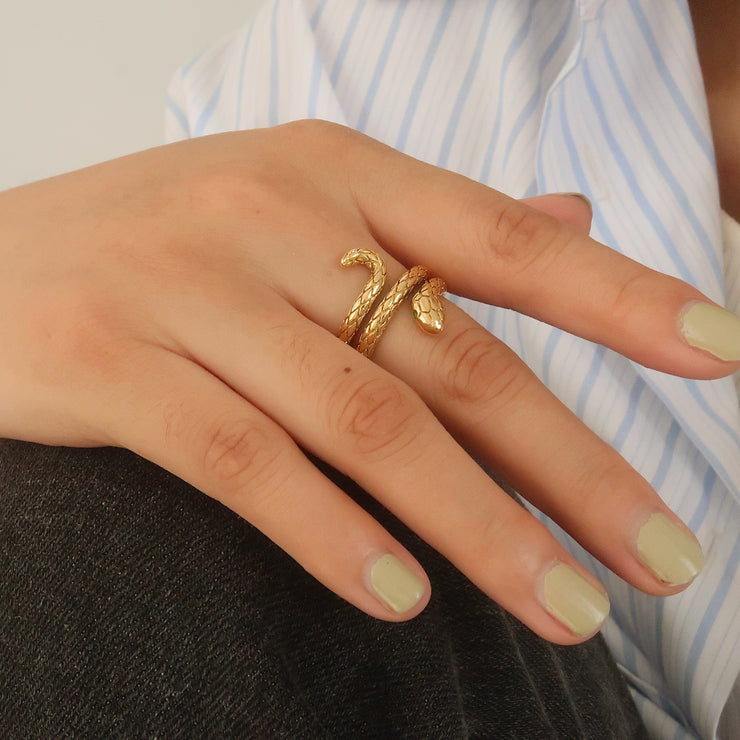 18K Gold Snake Ring