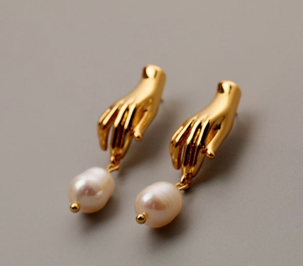 18K Gold Baroque Pearl Earrings