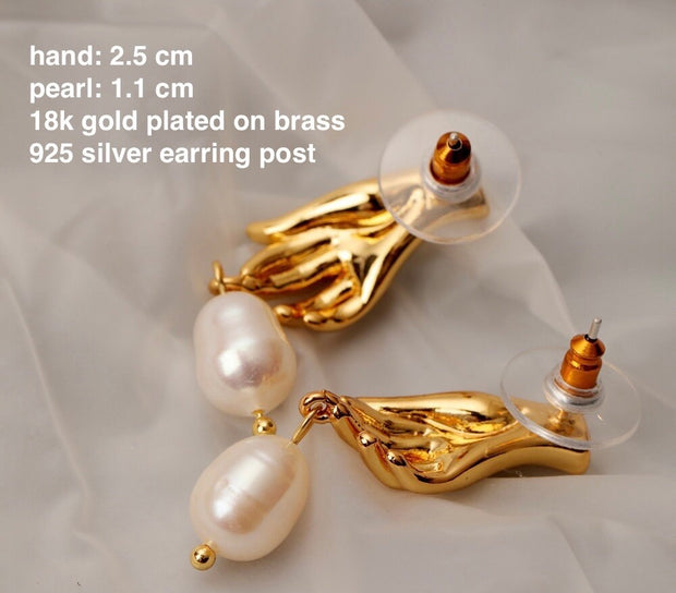 18K Gold Baroque Pearl Earrings