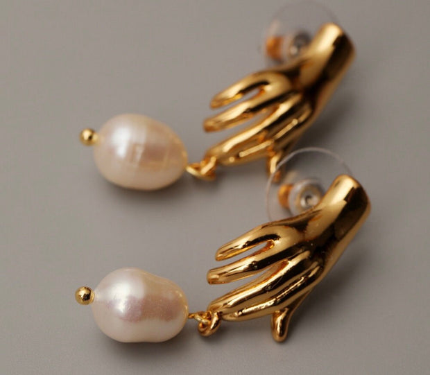 18K Gold Baroque Pearl Earrings