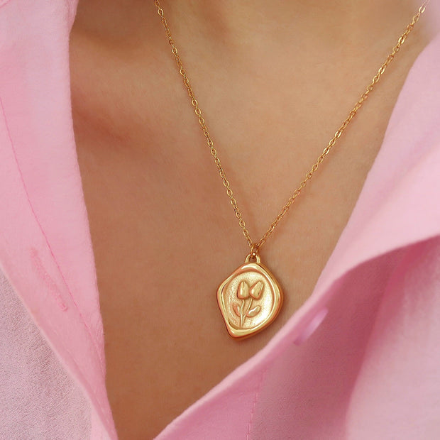 18k Gold Tulip Pendant Necklace