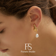 18K Gold Baroque Pearl Earrings