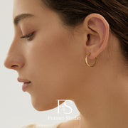 Small Simple Gold Hoop Earrings