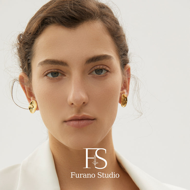 18k Silver Glossy Stud Earring; Irregular Round Beaded Earring Stud; Shiny Silver Statement Earring; Tiny Minimalist Emerald Stud Earring