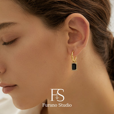 18K Gold Black Stone Earrings